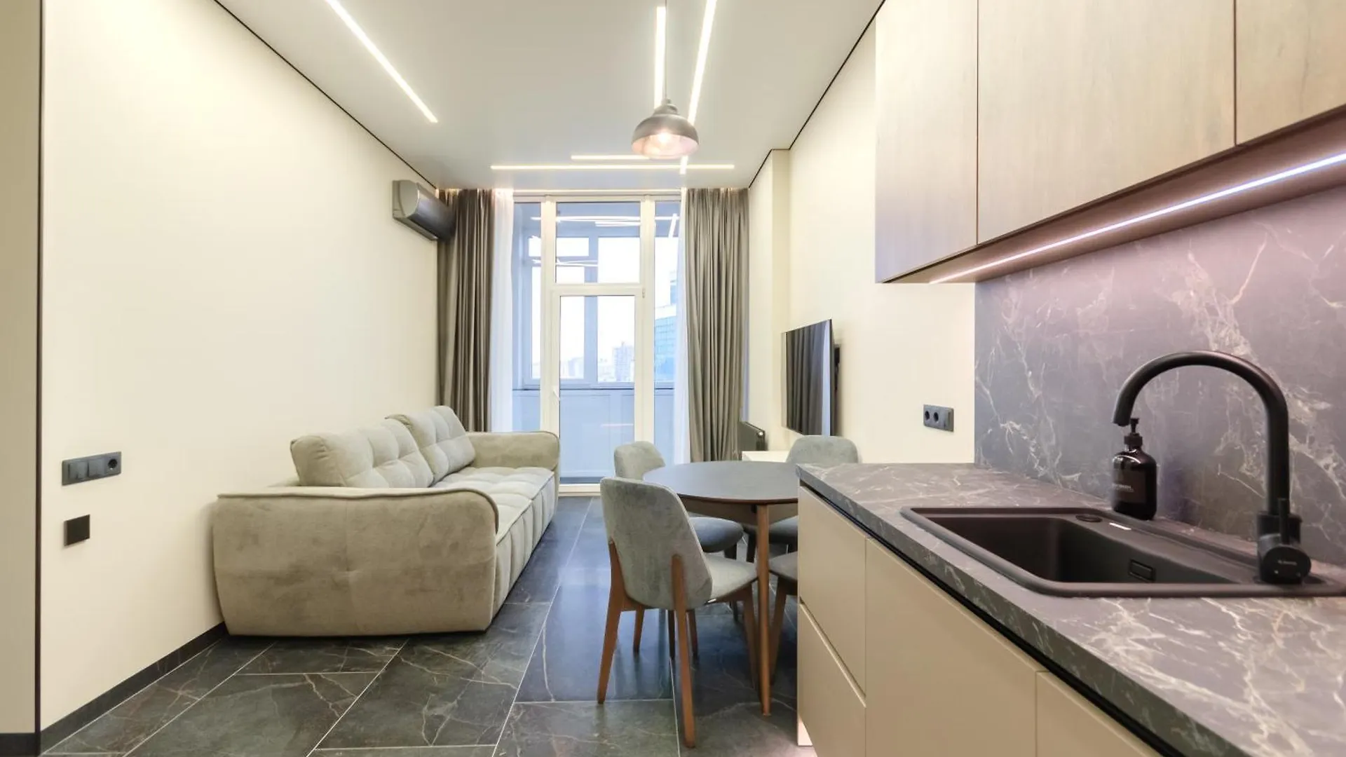Petrovdom Apartments 24-267 Rc Manhattan City,Beresteiskyi 11 Κίεβο