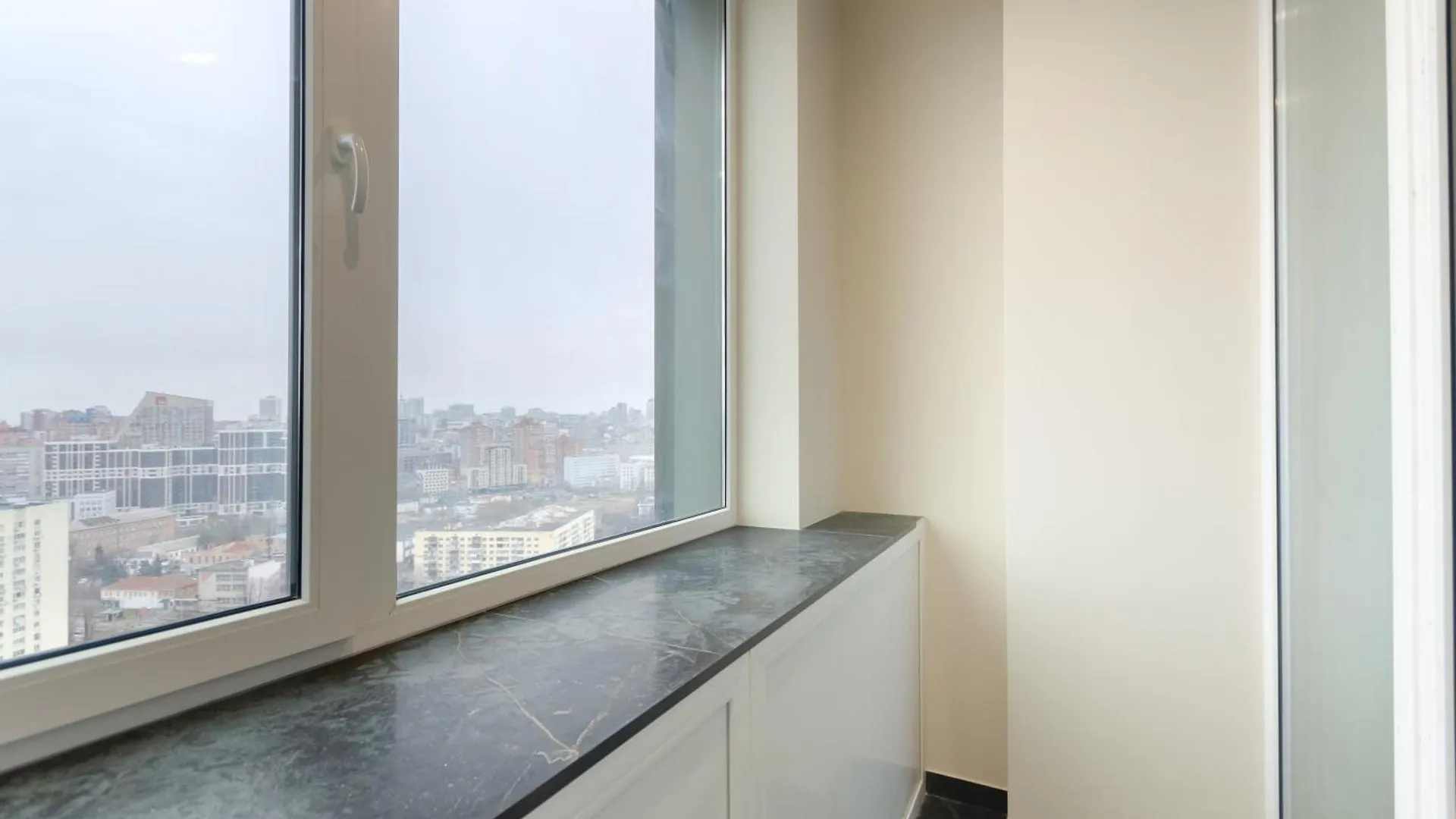 Petrovdom Apartments 24-267 Rc Manhattan City,Beresteiskyi 11 Kiev 0*,  Ucrania
