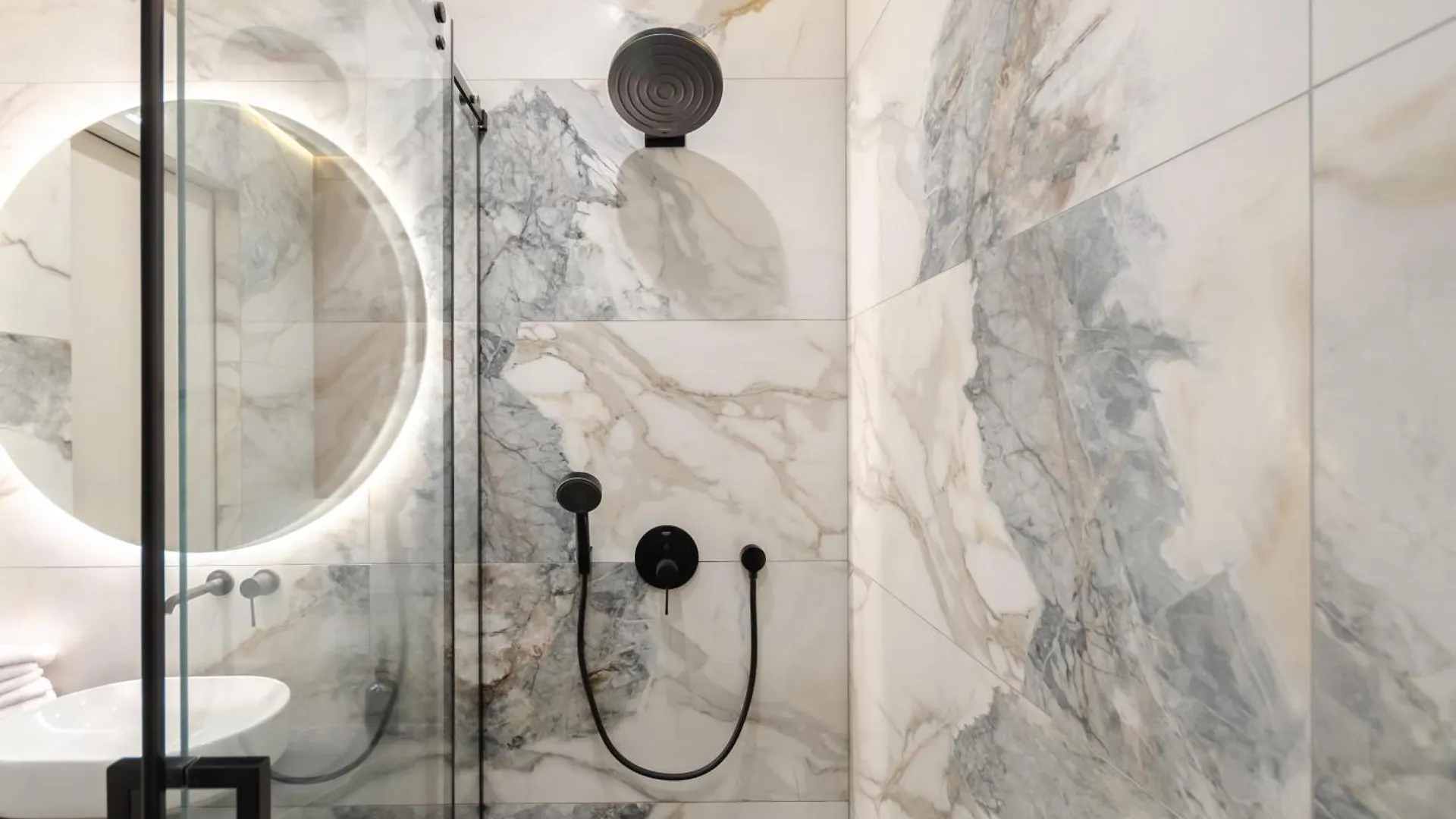 Petrovdom Apartments 24-267 Rc Manhattan City,Beresteiskyi 11 Kiev